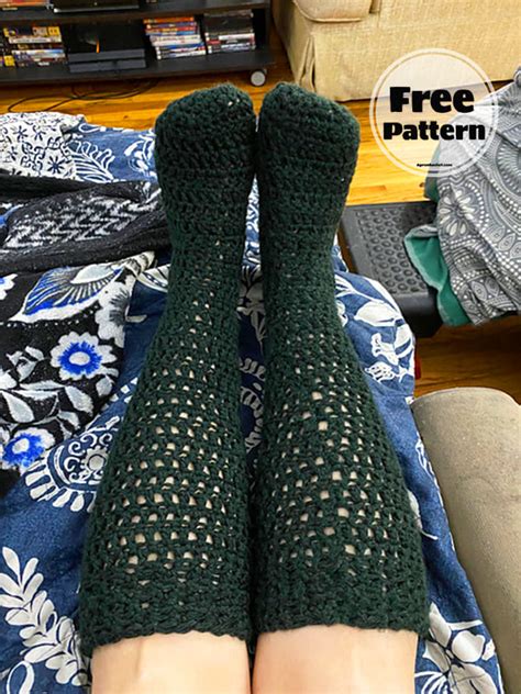 Free Crochet Knee High Socks Pattern