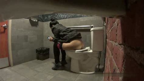 Voyeur Wine Bar Toilet Porno Videos Hub