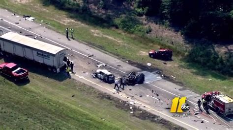 I Team Reconstructs Deadly I 95 Crash That Left 5 Dead Abc11 Raleigh