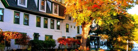 Experience New Hampshire Fall Foliage 2022 at Follansbee Inn - Follansbee Inn: New Hampshire Bed ...