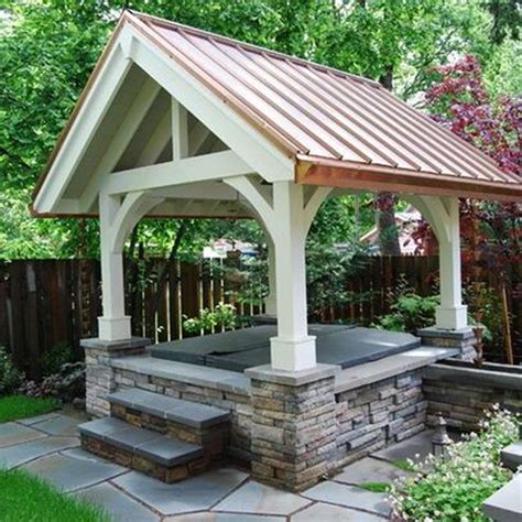 35 Cozy Outdoor Hot Tub Cover Ideas You Can Try | HomeMydesign