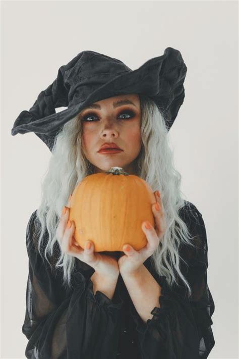 Pin von LiSa BeeHleR auf HaLLoWeeN Kostüm Frau Fotos