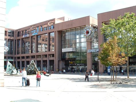 Lyon Part-Dieu Station (Lyon, 1983) | Structurae