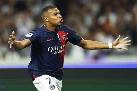 Al Khelaifi Pide Balón De Oro Para Mbappé Y Dice Que Los Problemas Se Quedaron En Familia Minuto30