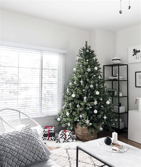 Modern Minimal Christmas Tree Homey Oh My