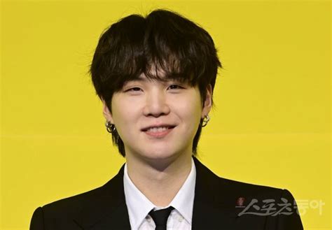 슈가 코로나 확진 “방탄소년단 멤버 접촉 無” 전문 공식 ｜스포츠동아