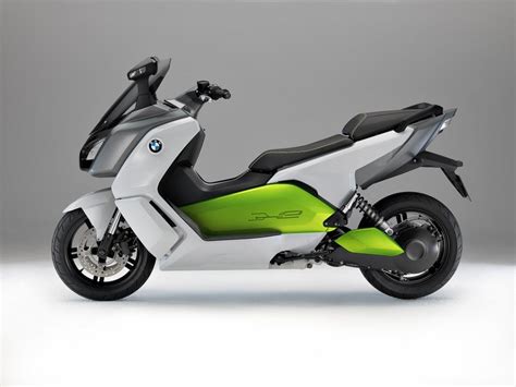 BMW C Evolution Il Nuovo Scooter Elettrico Scooter Bmw Scooter