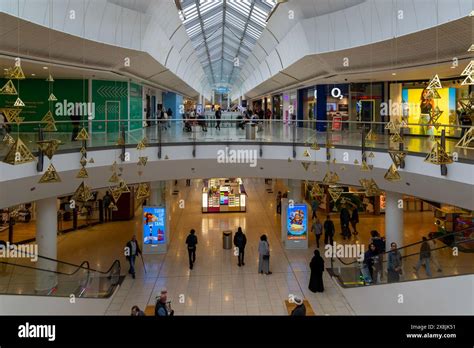 People And Shops Inside Lakeside Shopping Centre West Thurrock Essex