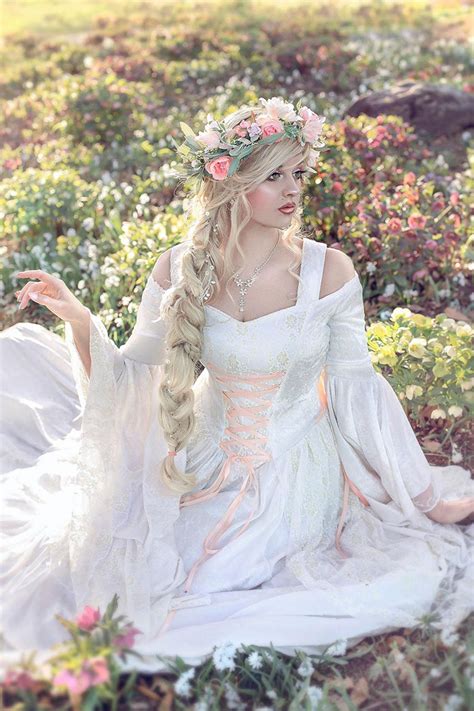 Medieval Princess Fantasy Gown Cosplay - The Best Cosplay Blog