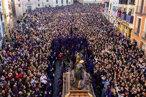 Así se viven las procesiones del Viernes Santo en España – NotiCel – La ...