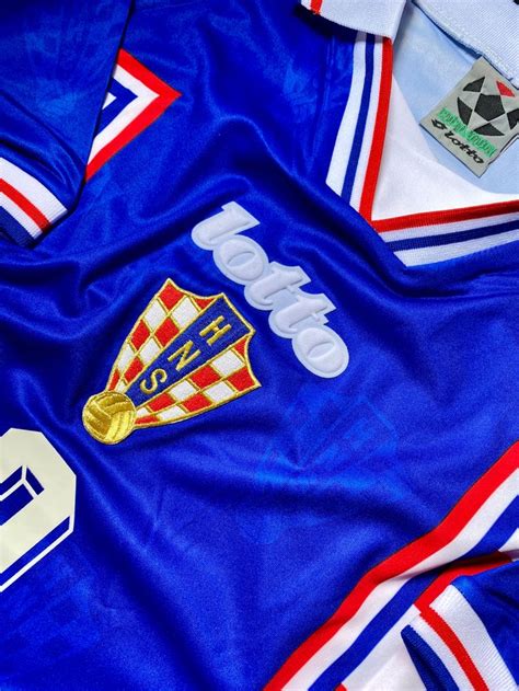 Jersey Kit Camiseta Suker Croacia Croatia Copa Mundial Modric F Tbol