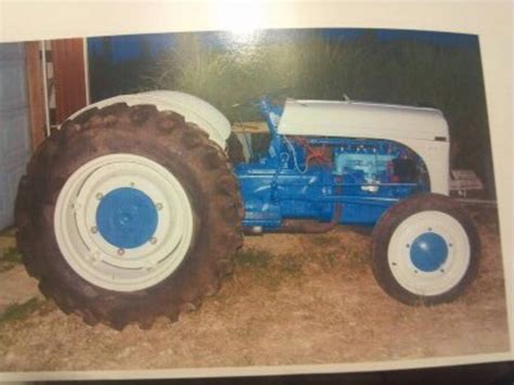 Vintage Ford Tractor in Blue and White