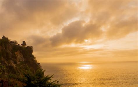 Uluwatu Sunset Experience Luxury Bali Travel