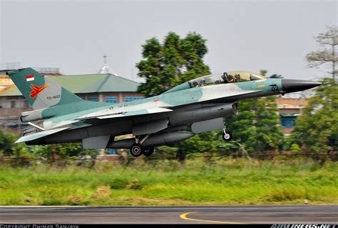 General Dynamics F-16B Fighting Falcon (401) - Indonesia - Air Force | Aviation Photo #2516149 ...