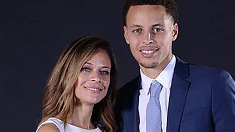 Tribute To Stephen Curry S Hot Mom Youtube