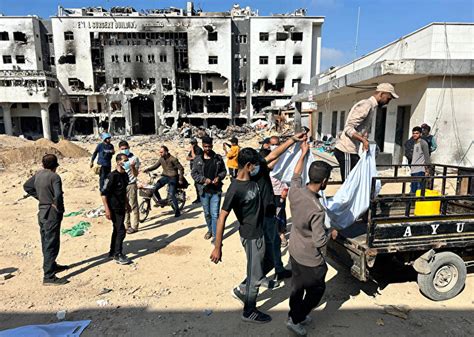 Horreur à Gaza Découverte d une fosse commune à l Hôpital Al Shifa