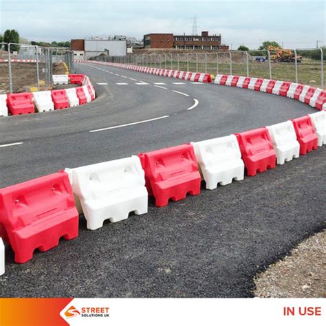 Water Filled Barriers in UK Construction: Advantages & Benefits