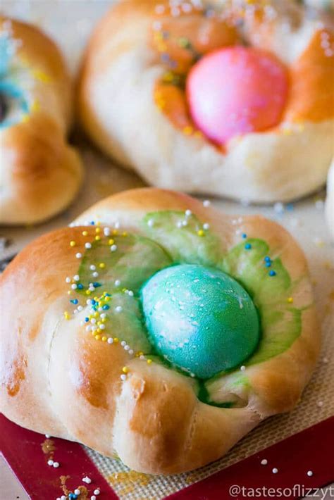 Italian Easter Bread Rolls {Soft, Twisted Homemade Roll Recipe with ...