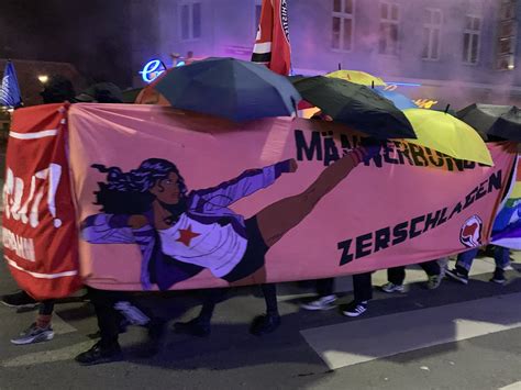 Markus Sulzbacher On Twitter Fotos Von Der Demo Gehen Den Keller Der