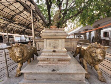 Banashankari Amma Temple Bangalore - Info History Photos