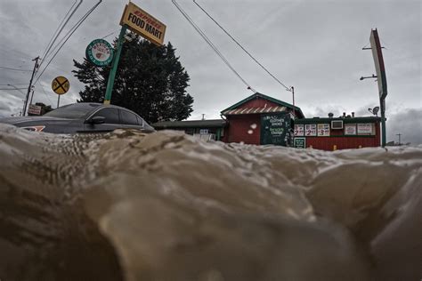 Soggy California Drenched Anew As Nor Easter Buries New England New