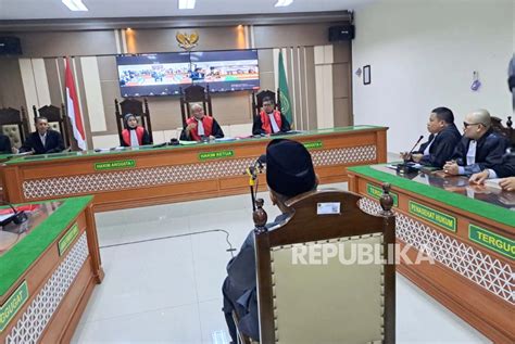 Hakim Tolak Keberatan Panji Gumilang Republika Online