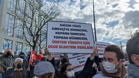 TGB ve Vatan Partisi Boğaziçi Elektrik Dağıtım Şirketinin Kapısına Dayandı