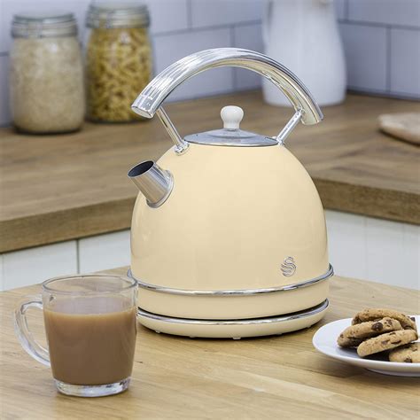 Swan Sk34021cn 17l Retro Dome Kettle In Cream G Craggs Ltd