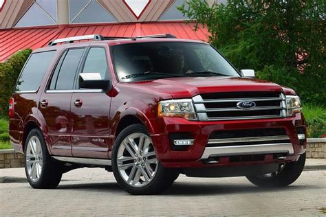 2014 Vs 2015 Ford Expedition What S The Difference Autotrader