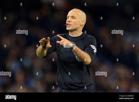 Manchester United Kingdom 16th Dec 2023 Referee Paul Tierney During