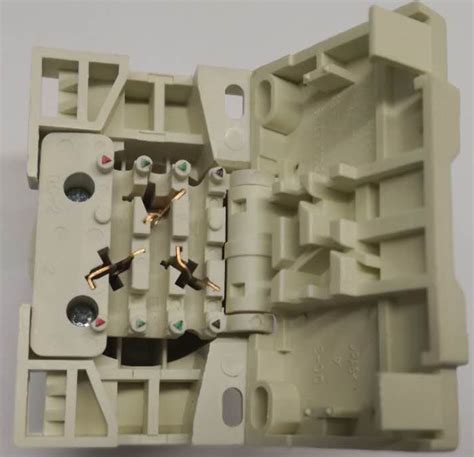 Quick Connecting Surface Socket 10amp SPARKELEC SPB3 GENERATION 5