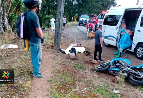 Motociclista Muere Tras Chocar Contra Poste Teletica