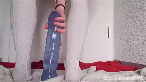 Eerste Keer Dildo In Strakke Kont Met Een Orgasme XHamster
