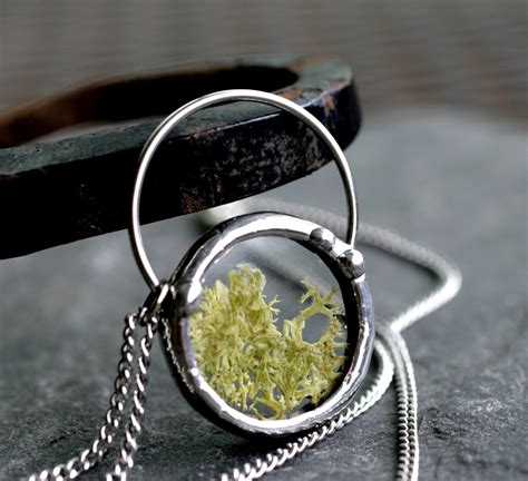 Real Moss Necklace Modern Silver Terrarium Necklace Stained Etsy