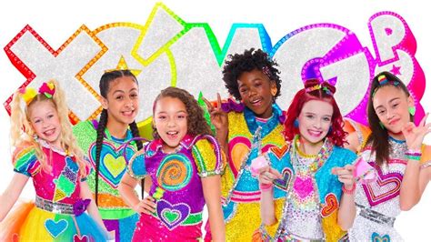 Jojo Siwa S Xomg Pop Girl Group Gets First Wave Of Licensing Deals Including Moose Toys The