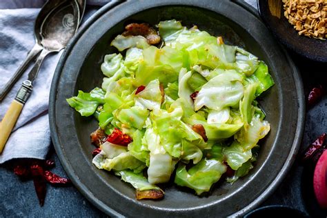 Super Easy Cabbage Stir Fry Cooking With Lei