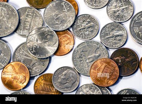 A large pile of american coins Stock Photo - Alamy