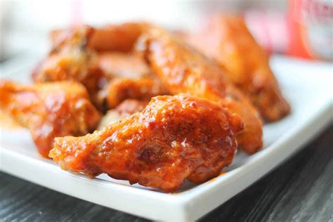 Crispy Baked Hot Wings - The Honour System