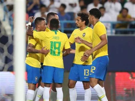 gols de Gabriel Jesus e Alex Sandro Brasil vence Arábia Saudita