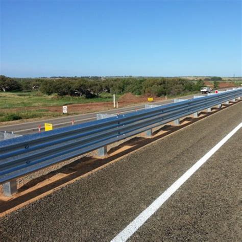 Aashto M180 Standarded Hot DIP Galvanized Stainless Steel Thrie Beam