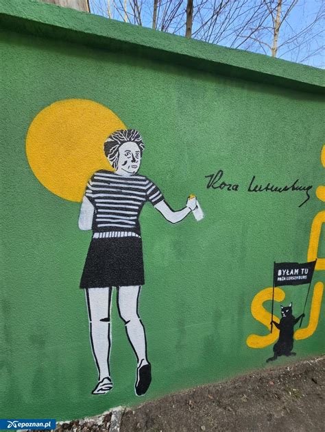 Przy zabytkowej kamienicy powstał mural. "Niektórzy twierdzą, że to