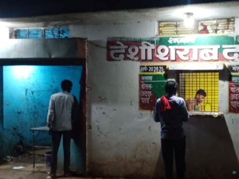 Three Youths Snatched 35 Hundred Rupees From The Liquor Shop Operator The Police Laid Siege And