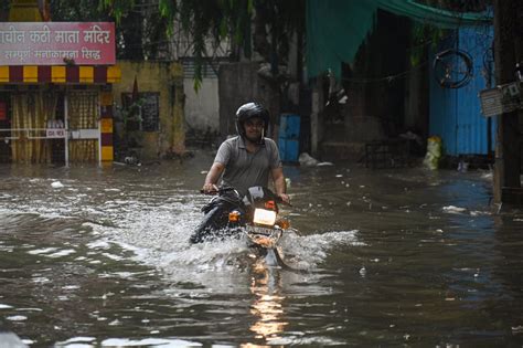 India Las Lluvias Torrenciales En India Dejan Al Menos 16 Muertos