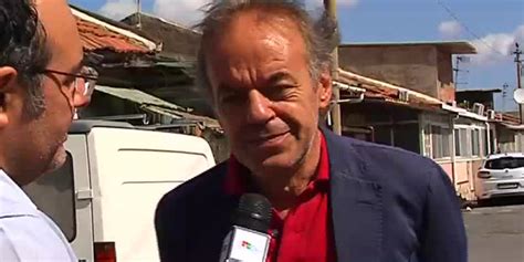 Baracche A Messina Marcello Scurria Dice Addio Ad Arisme Gazzetta