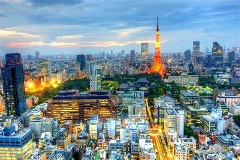 Tokyos Urban Landscape Japan