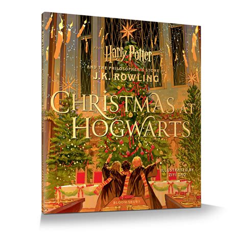 Christmas at Hogwarts: A joyfully illustrated gift book featuring text ...