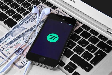 Spotify Umfrage deutet auf Preiserhöhung mit Hi Fi Höroption