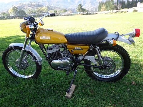 Restored Yamaha DT250 - 1972 Photographs at Classic Bikes Restored ...