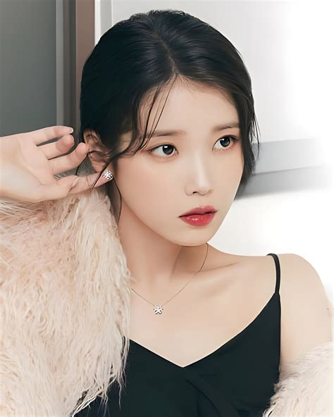 Iu X Jestina Raiyu