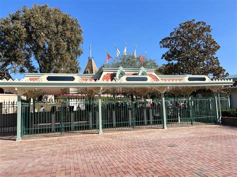PHOTOS: New Disneyland Park Entrance Gate Revealed as Construction